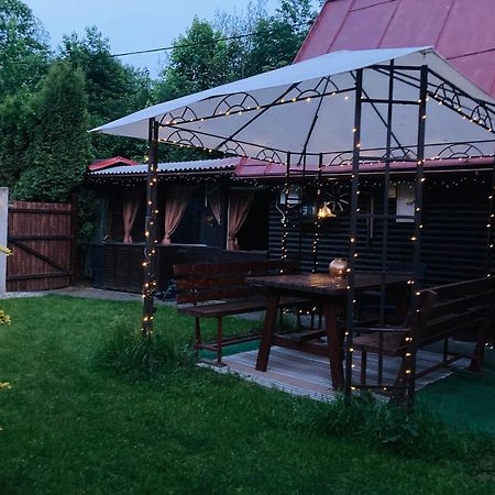 Utulna Chaloupka Na Valassku Valašská Bystřice Exteriér fotografie