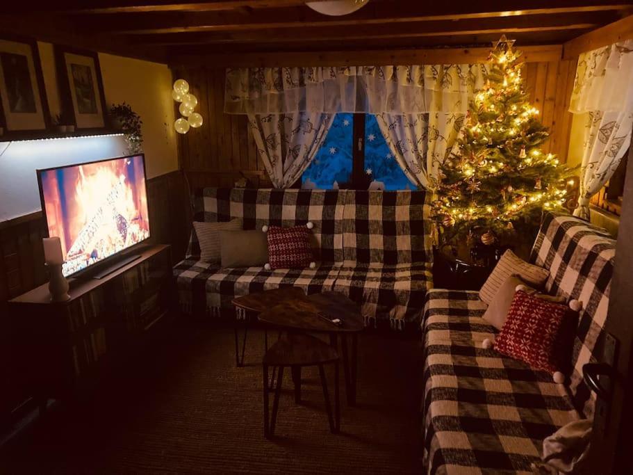 Utulna Chaloupka Na Valassku Valašská Bystřice Exteriér fotografie