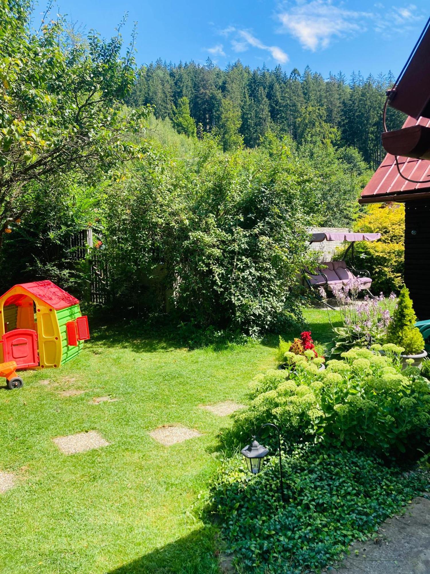 Utulna Chaloupka Na Valassku Valašská Bystřice Exteriér fotografie